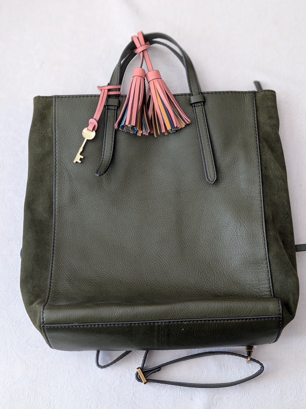 Fossil Green Large Tote Adjustable Strap Zip Top Lined Pockets Tassel Keychain